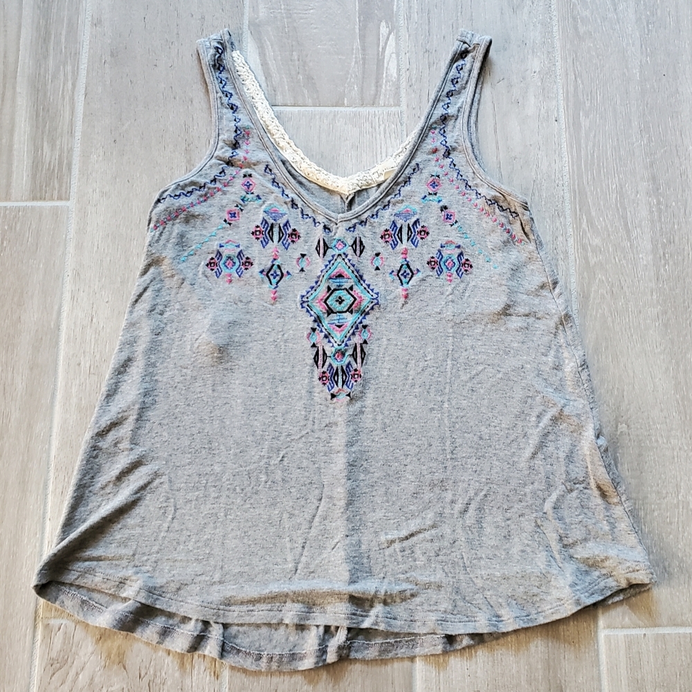 Trillium Size Small Tanktop